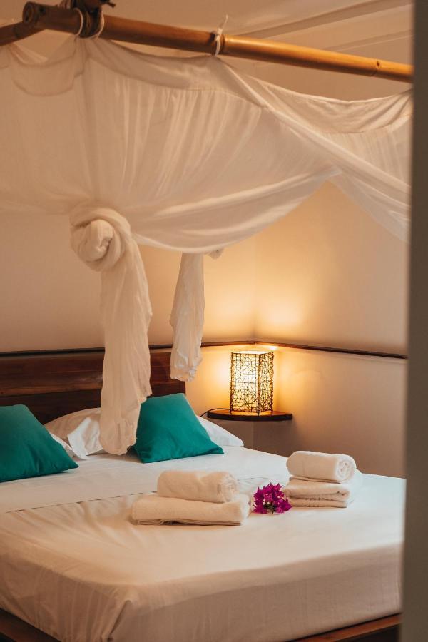 Domaine Saint-Francois Hotel Bagian luar foto